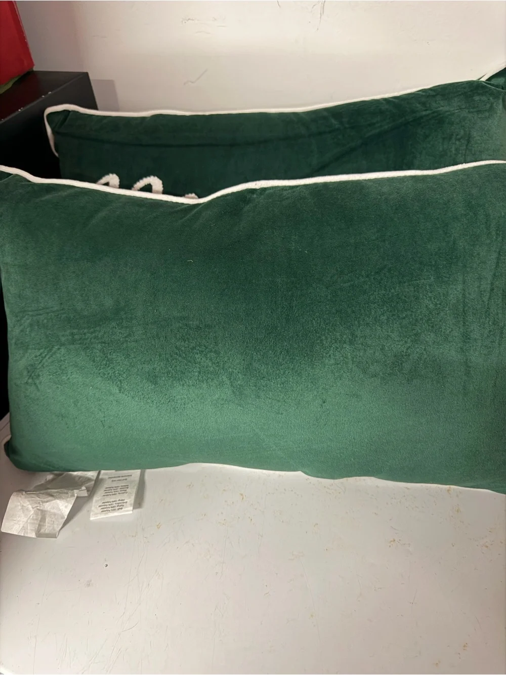 Velvet Holiday Decorative Pillow in Emerald Green with White Piping